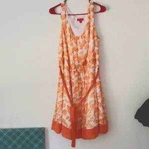 Elle Dress 1x lined scooped orange and white
